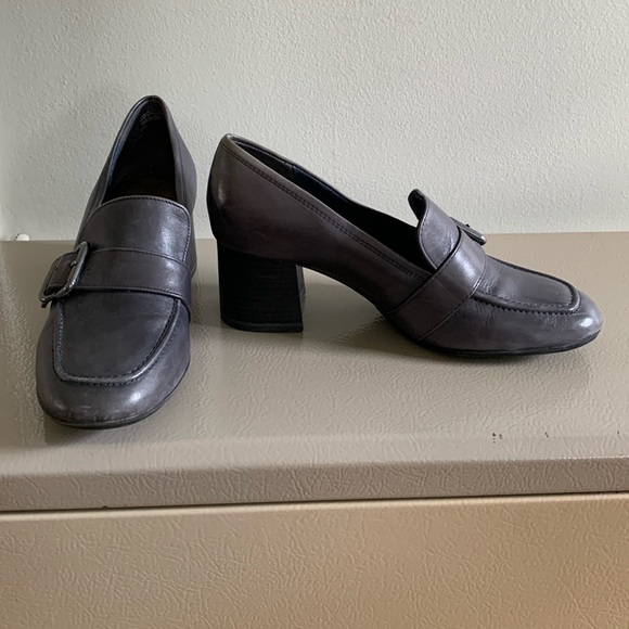 TAMARIS Loafers 2 in Heel Navy Blue Size 37 (6.5/7) - Picture 1 of 13